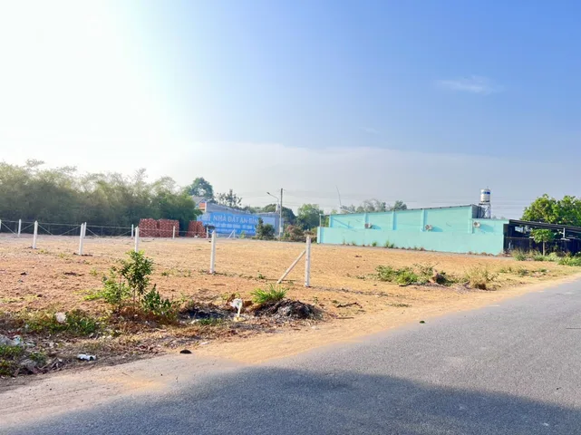 Bán đất 1227.5m² ngang 10m giá 790 triệu Xã Phước Thành