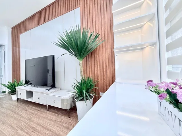Bán nhà 49m² ngang 5,5m giá 19.3 tỷ Phường Kim Liên