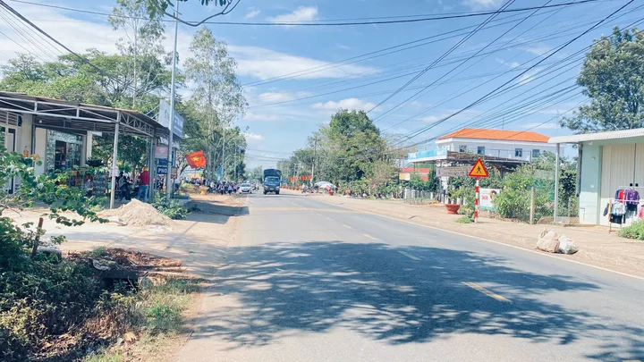 Đất mặt tiền ql27, n'thôn hạ, đức trọng cũ, lâm đồng