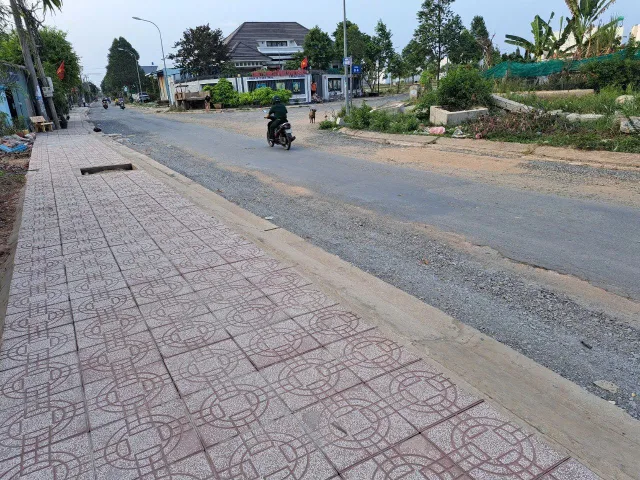 Bán gấp nhà đất 614m2, Lê Văn Kiệt, Tân An, Long An, 6,9 Tỷ, chỉ 11tr/m2