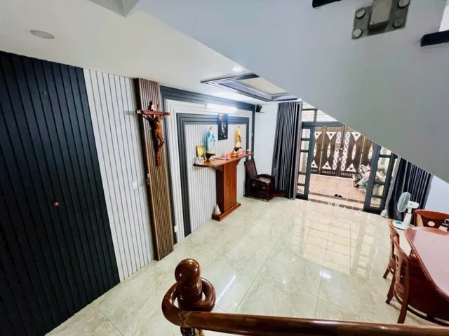 BÁN NHÀ NGUYỄN QUÝ YÊM 80M2 4 TẦNG 7.2 TỶ 4PN ĐƯỜNG 6M AN LẠC BÌNH TÂN