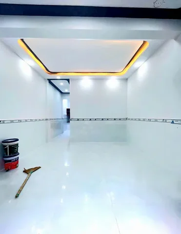 NHÀ LÊ VĂN QUỚI - HẺM XE VINFAST - SÁT NGÃ TƯ 4 XÃ - 60M2/ 4,7 Tỷ