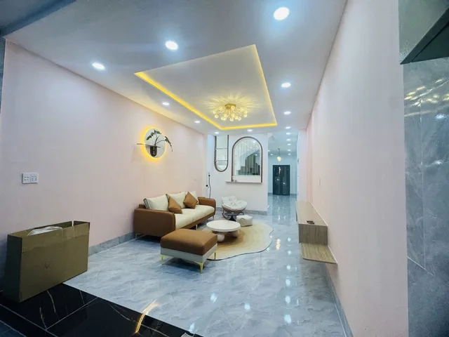 Bán nhà 4 Tầng, Hẻm ôtô, DT: 72m² ngang 4m giá 8.35 tỷ Phường Phú Thọ Hòa