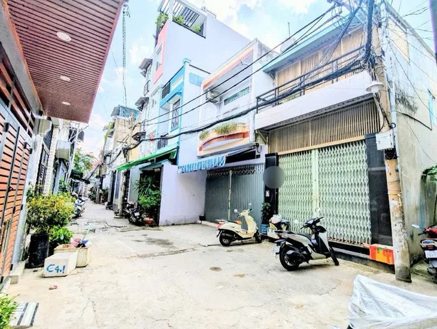 Nhà Phú Thọ Hoà, Hẻm xe tải 6m, 48m²,  4,1x12m giá 6 tỷ, Phường Bảy Hiền