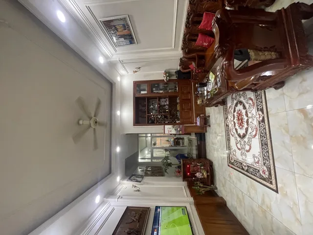 BÁN NHÀ BIỆT THỰ LÊ VĂN QUỚI GIÁP TÂN PHÚ DIỆN TÍCH 190M2 NGANG 8M GIÁ 18.5 TỶ