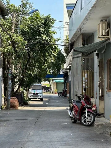 NHÀ ĐẸP 3 TẦNG HXH THÔNG THOÁNG Đ.26/3 BHH BÌNH TÂN