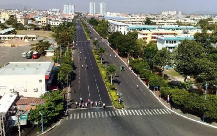 [Giảm sốc] Mặt tiền 3 tháng 2 chưa tới 50tr/m, sẵn 2 kiot và 6 trọ