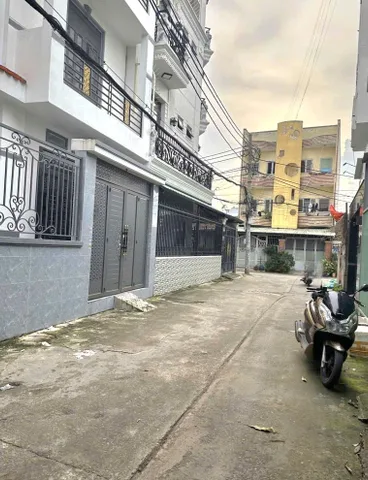 Tuyệt phẩm 4 tầng Mã Lò - Lê Văn Quới, hẻm xe tải vi vu thông tứ tung. Dt (63m2), ngang khủng 7m, Shr, chỉ hơn 6 tỷ