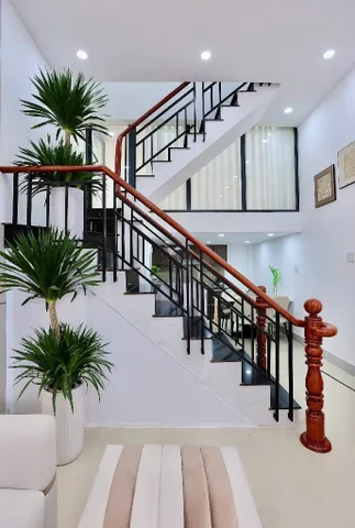 Bán nhà 3 Tầng , Hẻm ôtô Thông, 39.3m² ngang 4m giá 5.15 tỷ Phường Bình Hưng Hòa