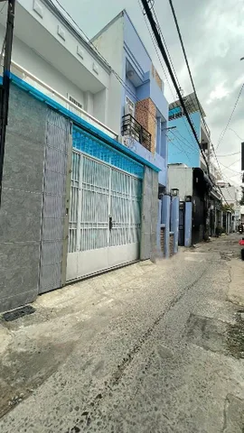 Bán nhà 2 Tầng, Hẻm Thông, Đt: 62m² ngang 4m giá 5.65 tỷ Phường Tây Thạnh