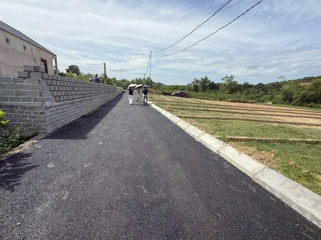 Chưa tới 200tr có ngay lô đất gần 100m, sẵn sổ đỏ công chứng tại Hòa Bình