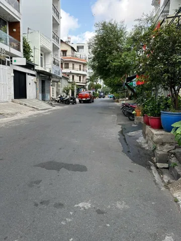 Bán nhà 50m² ngang 4,2x15m 1 lầu, giá 6.3 tỷ Phường Tân Thuận