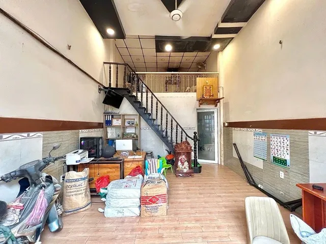 BÁN ĐẤT TẶNG NHÀ CẤP 4 - MÃ LÒ, BÌNH TÂN - DIỆN TÍCH ĐẸP TIỆN XÂY MỚI
