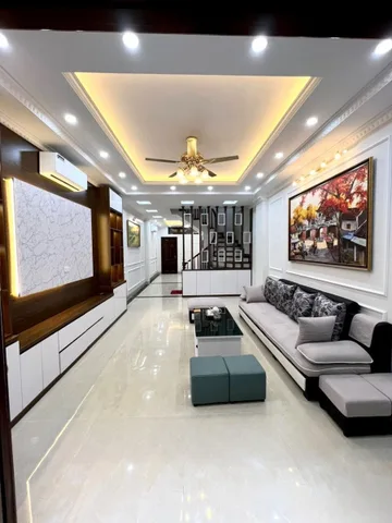 Nhà đẹp Xuân Phương 42M 4 Tầng, 4 ngủ có nội thất, ngõ 4m giá 6.9 tỷ