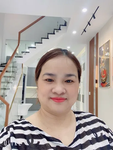 👉Bình tân- Hương lộ 2 -Dt-52m2 -4 tầng-4 pn - Giá 6.1 tỷ 
👉SHR . không lộ giới, khu đồng bộ 
- Hẻm thông qua các đường +Tỉnh lộ 10, Đường Tên lửa chỉ 5 phút qua Aeon mall
+Vị trí hẻm thuận tiện kinh doanh các nghành nghề Spa ,mở Vp, và Cty ...