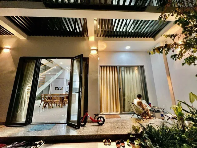 MẶT TIỀN NGUYỄN HỮU TIẾN – TÂY THẠNH, TÂN PHÚ | NGANG 4.3M NỞ HẬU 8.3M | DÀI 28M | VỪA Ở VỪA KINH DOANH | 159.3M² | GIÁ 18.5 TỶ TL