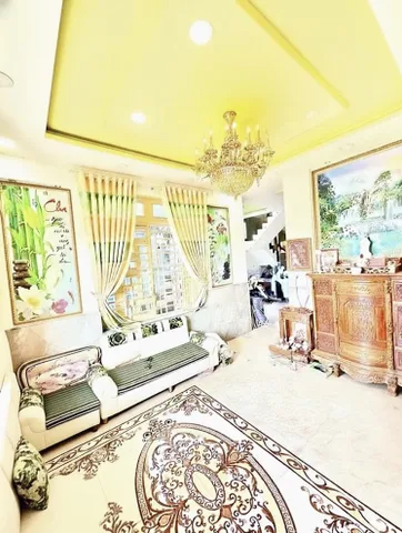 Bán Nhà Đoàn Nguyễn Tuấn,Nở hậu cực phong thủy,DT 144m² ,Nhỉnh 4 tỷ.