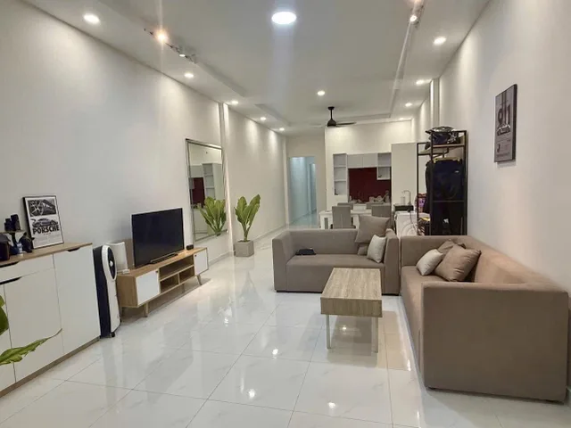 🚗 BÁN NHÀ C4 - 112M2( 4.3*26), NỞ HẬU NHẸ, HOÀN CÔNG - TẶNG FULL NỘI THẤT, Ở NGAY - KPL - ĐƯỜNG 20M, VỈA HÈ - GẦN VINHOM, CHỢ, UBND - P. LONG PHƯỚC, THỦ ĐỨC.
