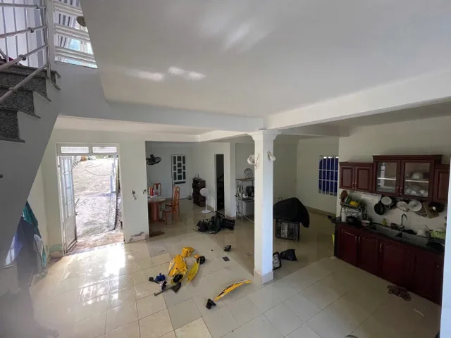 Bán nhà 372m² giá 3.86 tỷ Phường Ea Kao