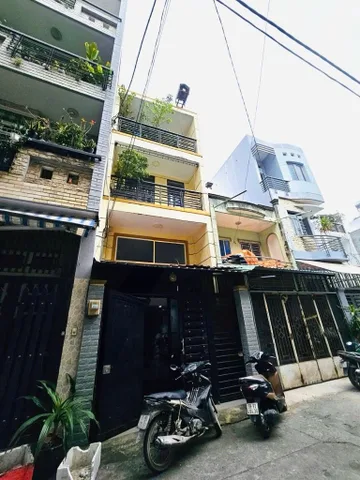 Bán nhà 68m² ngang 4m 5 Tầng giá 8.2 tỷ Đường Phú Thọ Hòa HXH