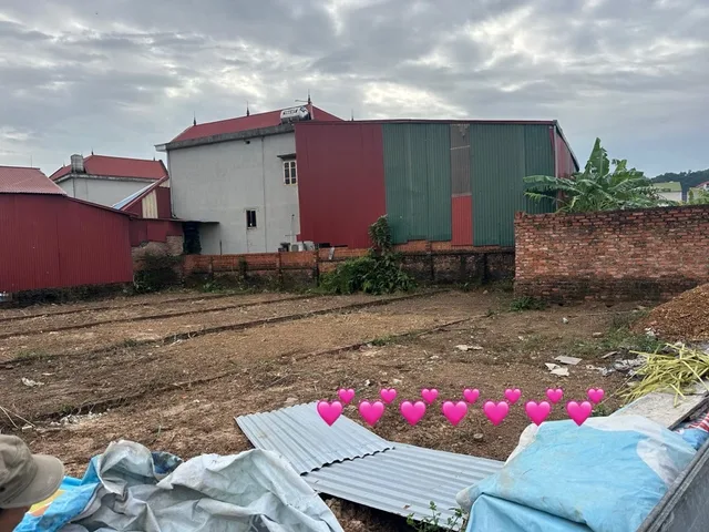 Bán 83 m Cộng Hoà - Phù Linh  đất đẹp xây Nhà ở