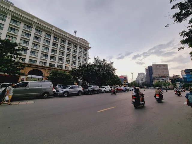 Bán nhà Mặt phố Thụy Khuê 375m² ngang 5m giá 85 tỷ Phường Tây Hồ (MUA/BÁN BĐS nhắn tin Zalo 0862299066)