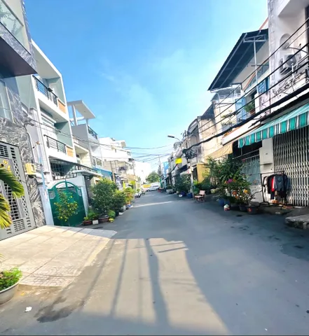 BÁN NHÀ SÁT KINH DƯƠNG VƯƠN.G - AEO.N MAILL - ĐƯỜNG XE TẢI - ( 4X13M )