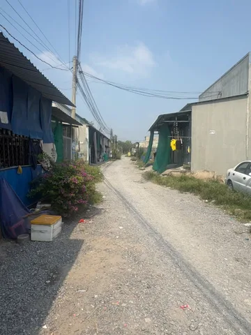 Bán đất 739.8m² ngang 14m giá 6 tỷ Xã Đức Hòa