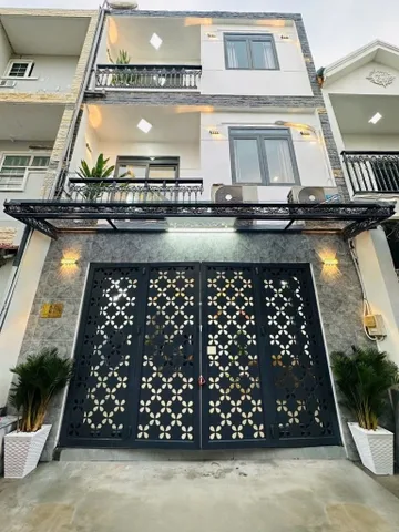 ( NHÀ BÈ ). HUỲNH TẤN PHÁT  3 TẦNG -  DT 51M2 - NGANG 5.5M  - KHU DÂN CƯ HIỆN HỮU - HẺM THÔNG -  SỔ  VUÔNG VỨC HOÀN CÔNG CHUẨN - GIÁ TỐT 5,2 Tỷ