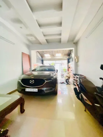 Bán nhà 4 tầng ngay Aeon, 4x17.5, 5pn, xe hơi ngủ trong nhà, hẻm xe tải nhựa , chỉ nhỉnh 9 tỷ
