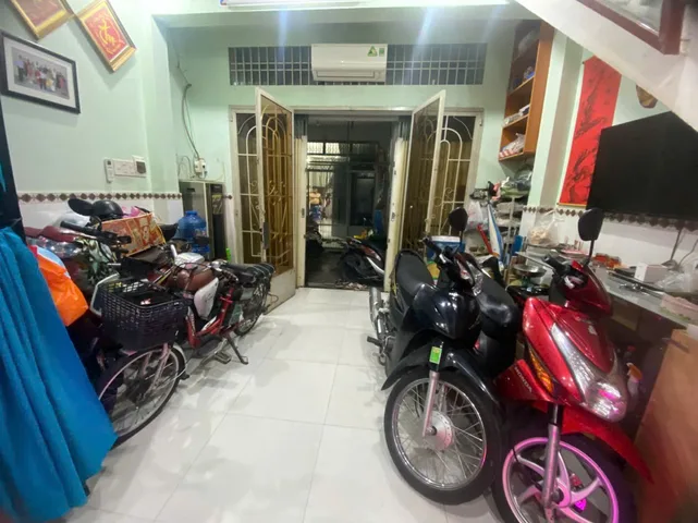 BÁN NHÀ HẺM 165 VƯỜN LÀI, HƠN 3M, NHÀ 2 TẦNG, SHR, GIÁ CHỈ 4 TỶ 2
