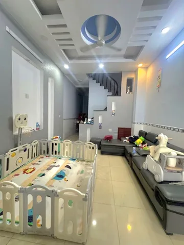BÁN NHÀ ĐẸP SÁT TỈN.H LỘ 10 - KHU TÊN LỬ.A - HẺM XE HƠI - ( 4X15M )