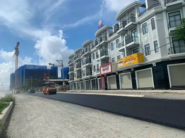 Nhà phố mặt tiền đường thống nhất, trái tim khu đô thị bcons city, thanh toán 3 tỷ nhận nhà ngay