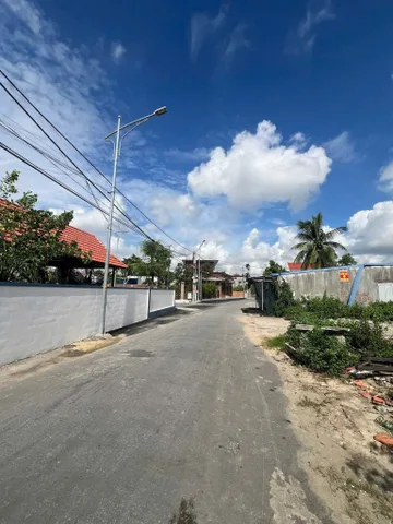 Bán 153.8 m Lâm Động mặt  đường thôn  trải nhựa kinh doanh được .l/h:076.231.9990 e Thúy