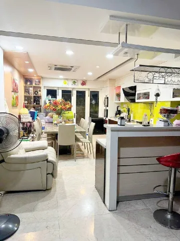 MT Đường Tự Lập - Nhà 5 Tầng , DT: 117m² full thổ cư ngang 4m giá 24 tỷ tại Phường Tân Sơn Nhất