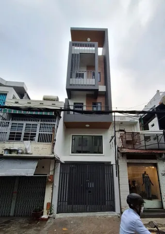 Mặt tiền phú nhuận, gấp bán nhà mới, sổ hồng riêng