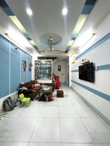 Bán Nhà! Yên Hoà,Ngõ Rộng-Thông,Kinh Doanh,dT: 35m2 x 6Tầng,MT: 3.4m,Giá: 9.8 tỷ Cầu Giấy Cầu Giấy