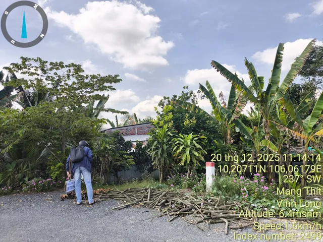 Cần bán thanh lý tài sản ngộp, diện tích 388m, mặt tiền đường nhựa phía trước và phía sau tiếp giáp đường lộ đal, view sông thoáng mát, nằm cách chợ Nhơn Phú khoảng 2km.