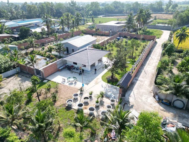Nhà vườn 1000m2 view sông Bến Lức, Tân Bửu, Long An, đối diện Eco Retreat