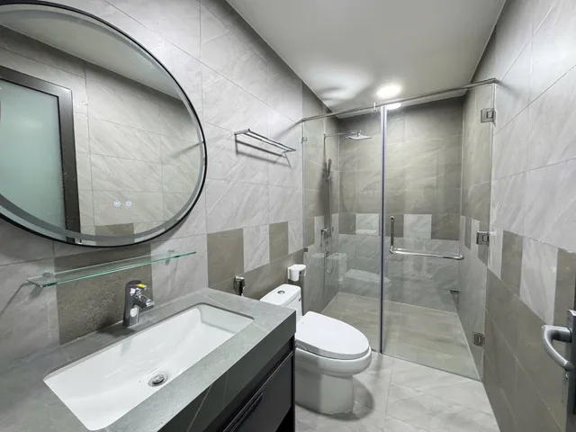 CHO THUÊ NHÀ MẶT TIỀN KINH DOANH GẦN VÒNG XOAY HIỆP THÀNH 3 - TDM - BÌNH DƯƠNG