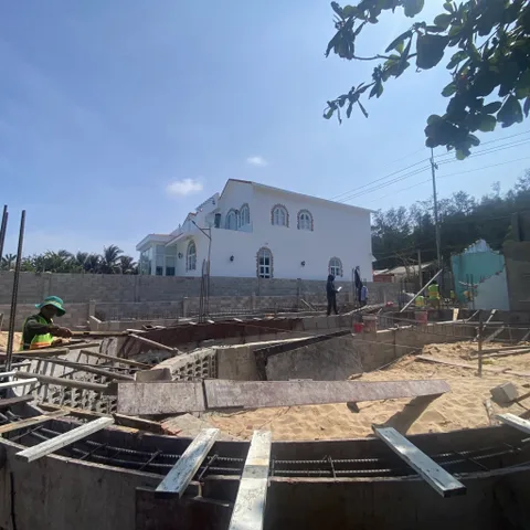 Bán lô đất mặt tiền đường Hiền Vương, thích hợp xây căn nhà gần biển. LH: 0974090487