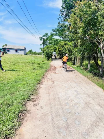Đất đông hồ Quảng Thái mặt tiền kiệt cách tỉnh lộ 100m giá chỉ 3xx triệu