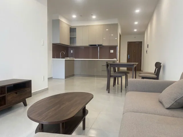 Cho thuê căn hộ quận 9 mới 100%, tầng cao, có nội thất 73m2 chỉ 7 triệu/ tháng