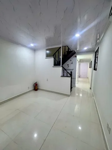 H1806 💥💥 Giảm 500tr! Tầng trệt CC Pasteur sát NH nhà nước, SHR, Vuông, 3.8x11m, 9.x tỷ