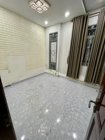 BÁN NHÀ TÂN HÒA ĐÔNG QUẬN 6 50M2 NGANG 5.5M 6PN 6.35 TỶ SÁT MẶT TIỀN