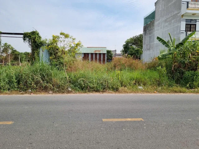 (L883) Đất mặt tiền Nguyễn Kim Cương, xã Tân Thạnh Đông, dt 126m2, giá 3 tỷ 300 thương lượng