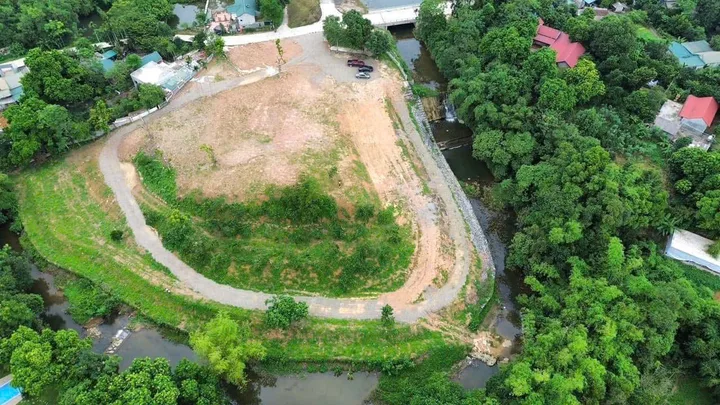 8430m 800tc - BÁM SUỐI TO QUANH ĐẤT - View cao thoáng - giá chỉ hơn 4 tr/m