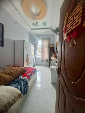 Cần bán nhà mặt tiền phù hợp kinh doanh đường Lê Hồng Phong diện tích 180 60m2 giá 6ty299