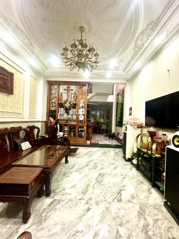 Bán nhà 4 Tầng , DT: 94m² ngang 4,7m giá 15 tỷ Phường Tân Sơn