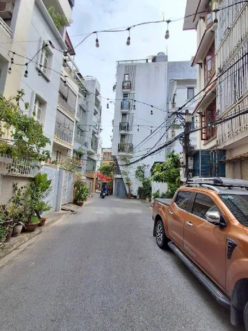 BÁN GẤP NHÀ PHỐ BẠCH MAI – 2 MẶT NGÕ – Ô TÔ TRÁNH – THANG MÁY 🔥
📍 Quận Hai Bà Trưng – trung tâm, khu vực hiếm nhà bán